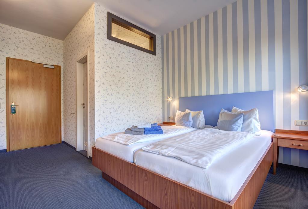 Hotel Villa Seeschloesschen Херингсдорф Екстериор снимка